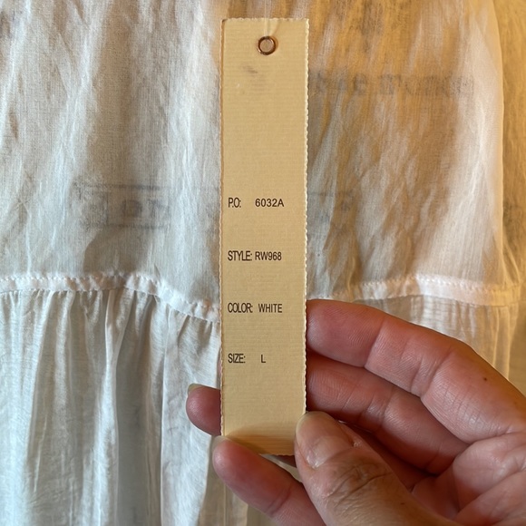 Grand & Greene white short sleeve large sheer blouse - Picture 12 of 17